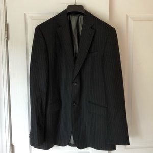 Banana Republic suit coat dark grey pin stripe 40R